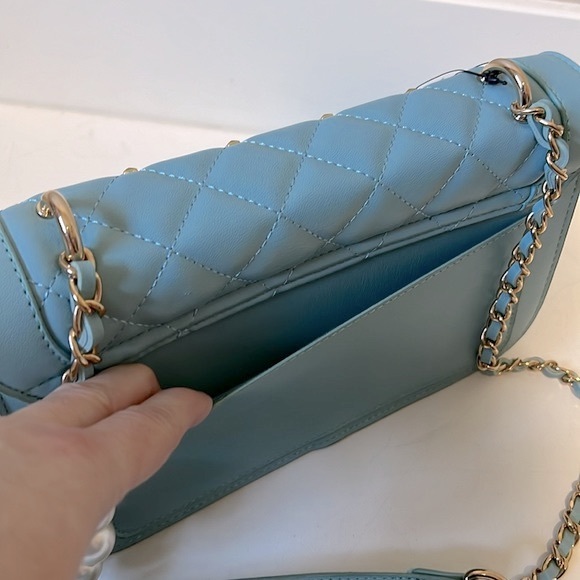 NWT Badgley Mischka Crossbody Faux Pearl Studded Accents - Picture 6 of 15